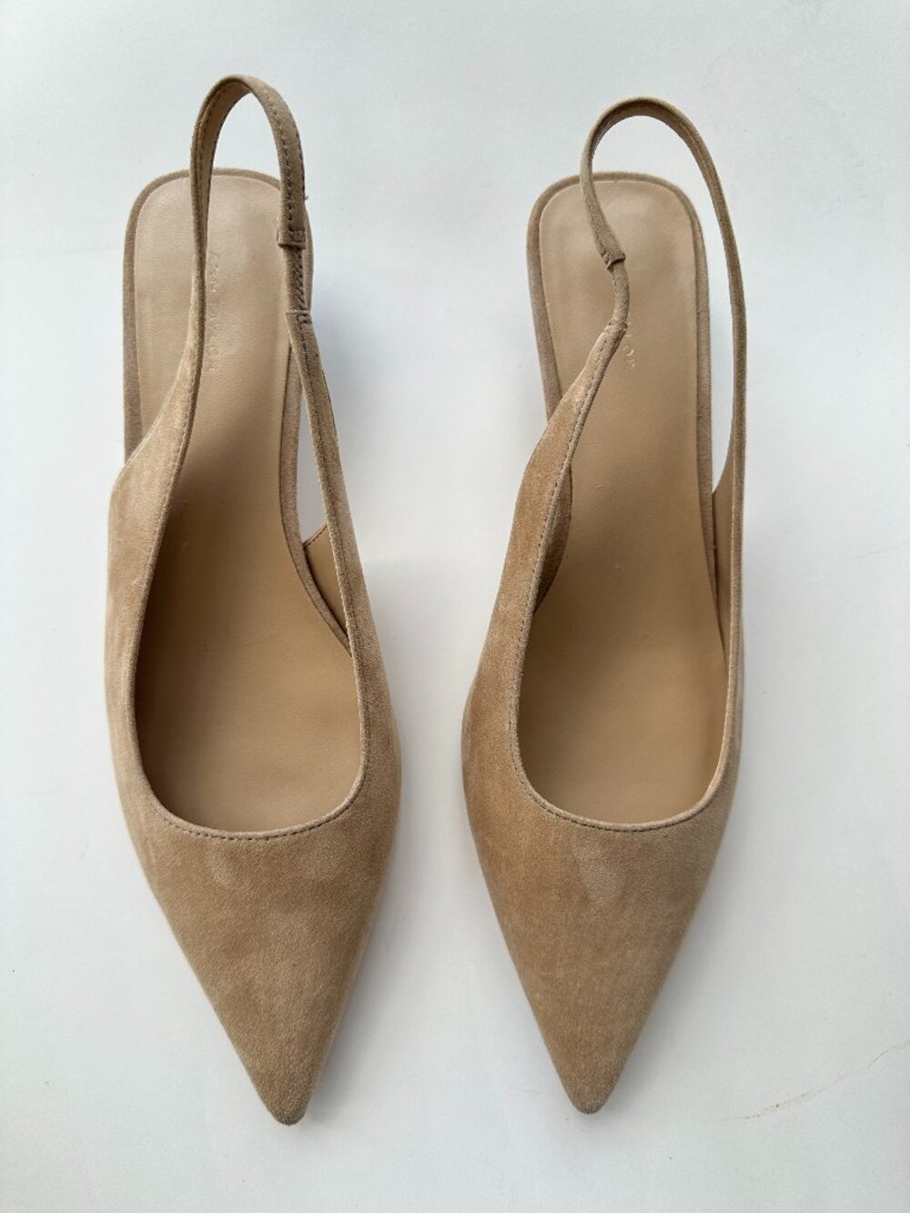 Ann Taylor Suede Kitten Heel Slingback Pumps Dominican Sand Size 10M